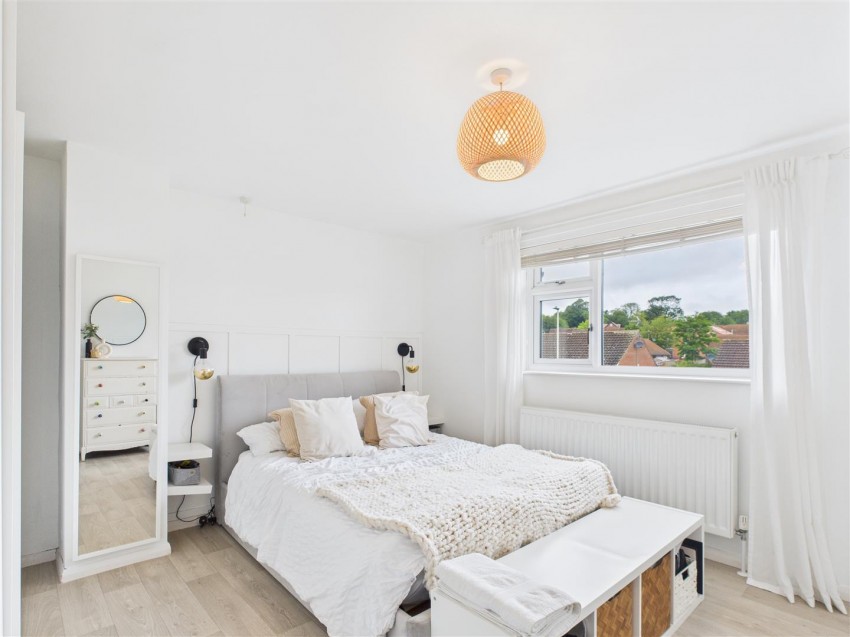 Images for Birch View, Pickering