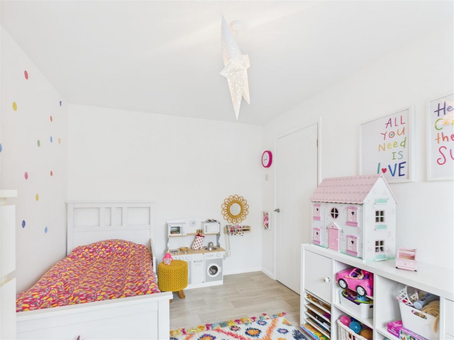 Images for Birch View, Pickering
