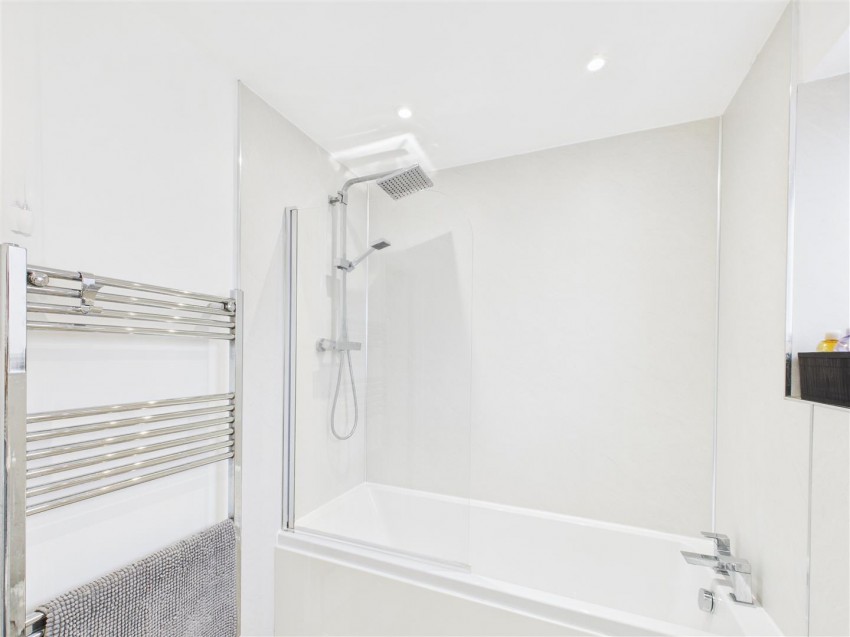 Images for Birch View, Pickering