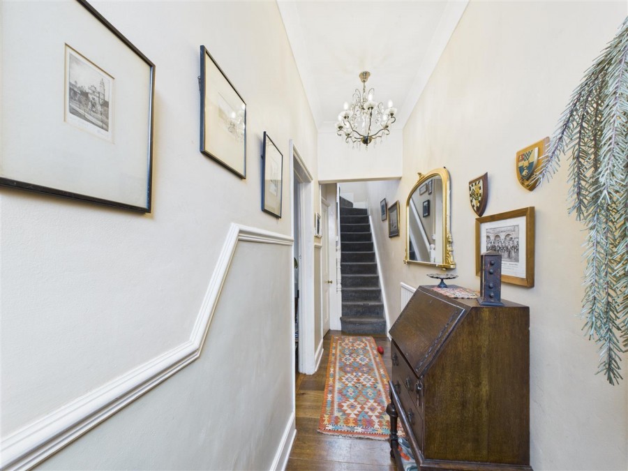 Images for 12 Potter Hill, Pickering, YO18 8AA