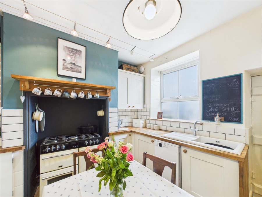 Images for 12 Potter Hill, Pickering, YO18 8AA