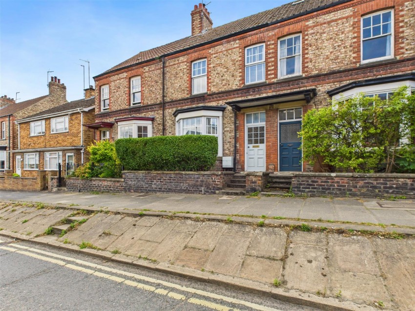 Images for 49 Newbiggin, Malton,YO17 7JE