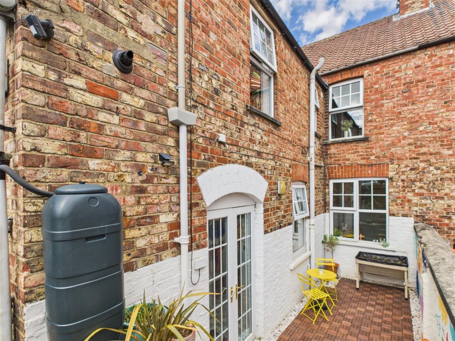 Images for 49 Newbiggin, Malton,YO17 7JE