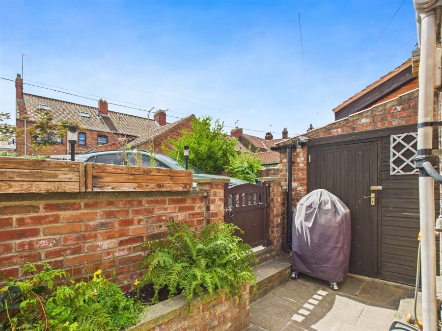 Images for 49 Newbiggin, Malton,YO17 7JE