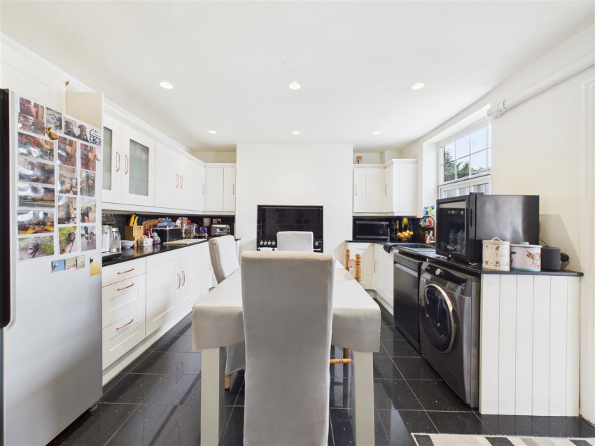 Images for 4 Swaythorpe Cottages, Thwing, Driffield, YO25 3ED