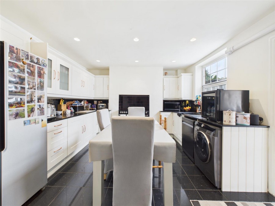 Images for 4 Swaythorpe Cottages, Thwing, Driffield, YO25 3ED