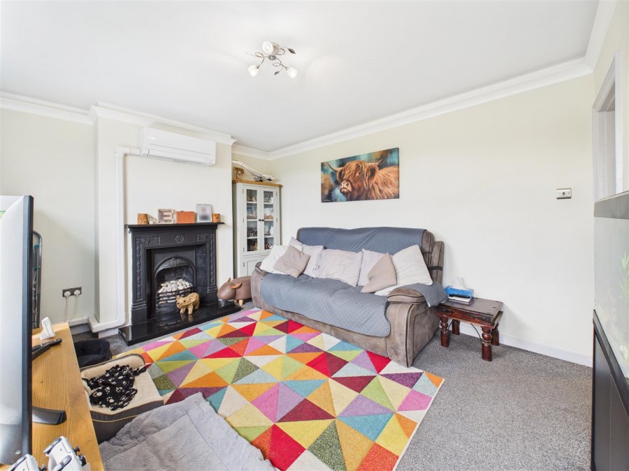 Images for 4 Swaythorpe Cottages, Thwing, Driffield, YO25 3ED