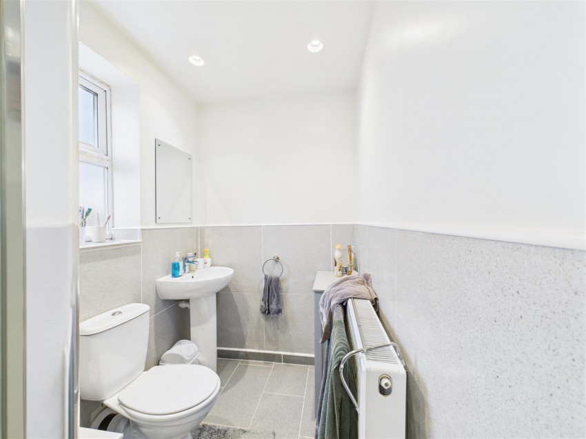 Images for 4 Swaythorpe Cottages, Thwing, Driffield, YO25 3ED