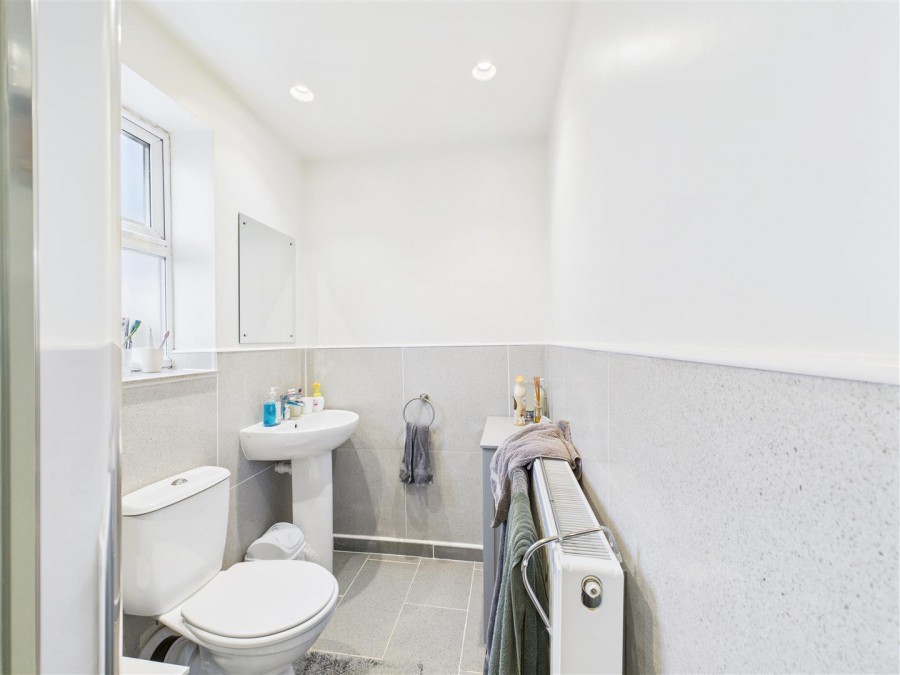 Images for 4 Swaythorpe Cottages, Thwing, Driffield, YO25 3ED