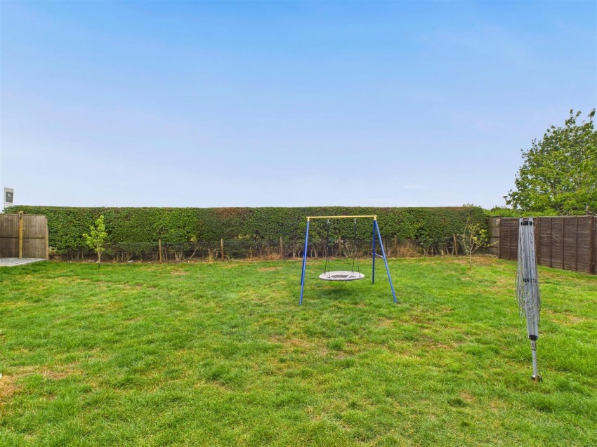 Images for 4 Swaythorpe Cottages, Thwing, Driffield, YO25 3ED