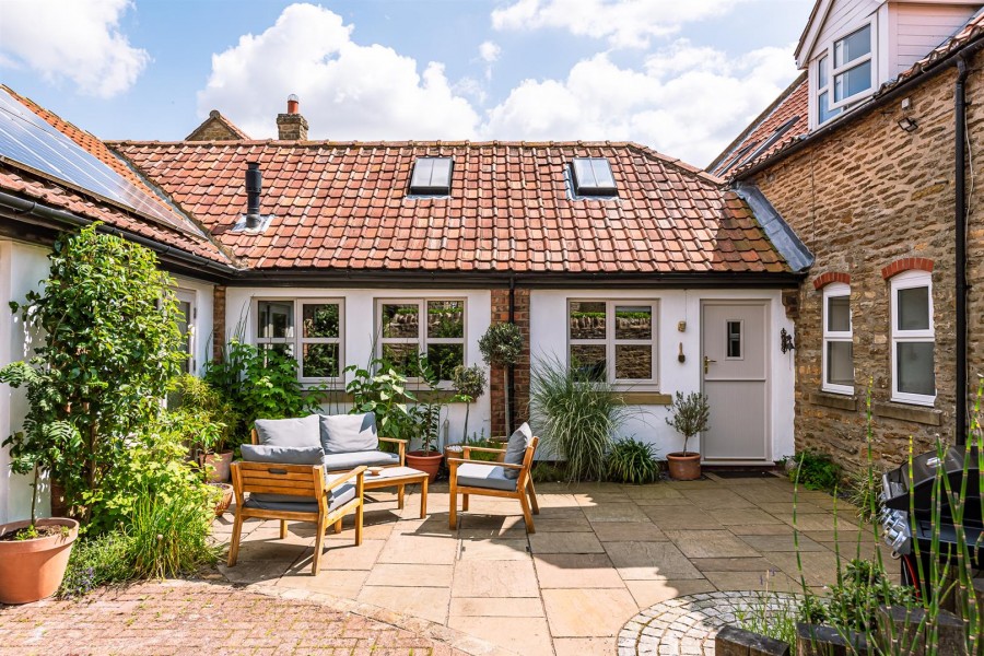 Images for Barn House, South Back Lane, Terrington, York, YO60 6PX