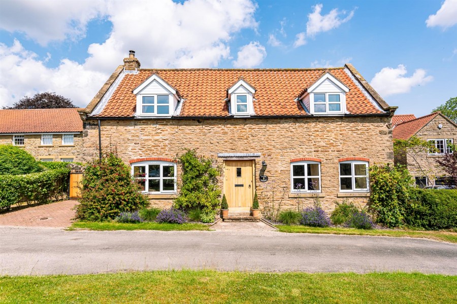 Images for Barn House, South Back Lane, Terrington, York, YO60 6PX
