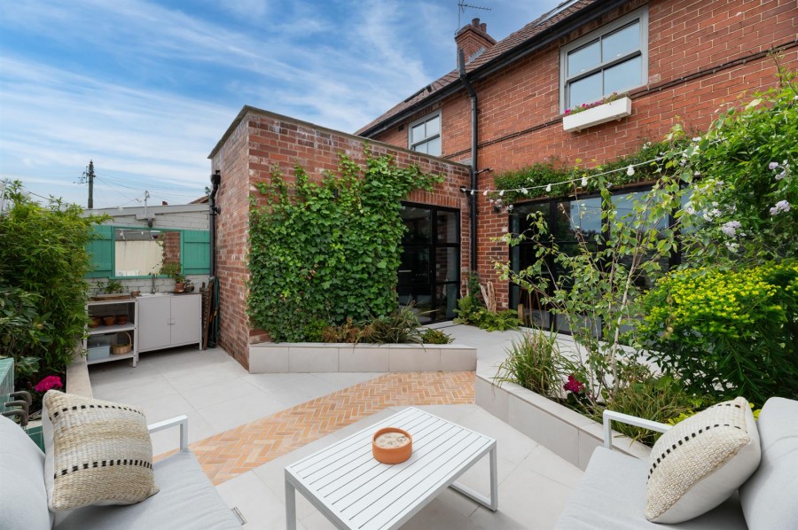Images for 2 The Newlands, Pickering, YO18 7EP