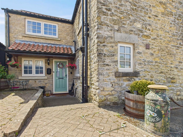 View Full Details for Daisy Cottage, Church Lane, Thornton-Le-Dale, Pickering, North Yorkshire YO18 7QL