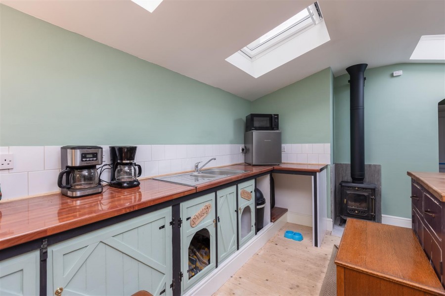 Images for Daisy Cottage, Church Lane, Thornton-Le-Dale, Pickering, North Yorkshire YO18 7QL