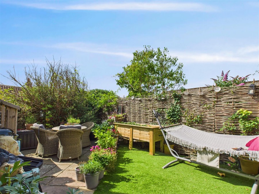 Images for Daisy Cottage, Church Lane, Thornton-Le-Dale, Pickering, North Yorkshire YO18 7QL