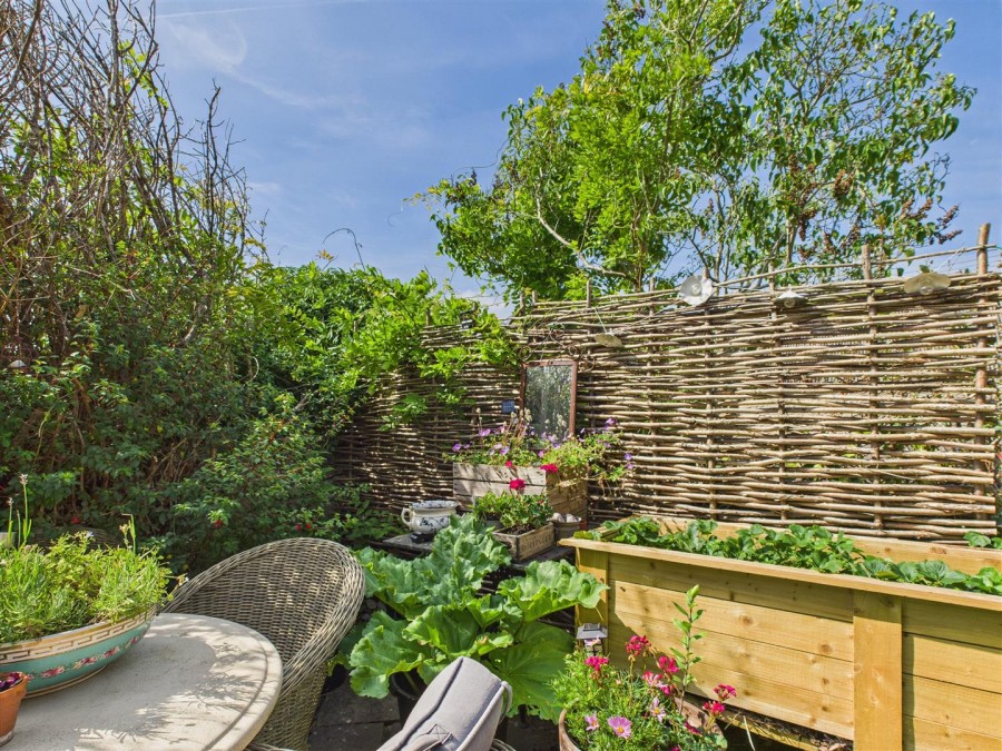 Images for Daisy Cottage, Church Lane, Thornton-Le-Dale, Pickering, North Yorkshire YO18 7QL