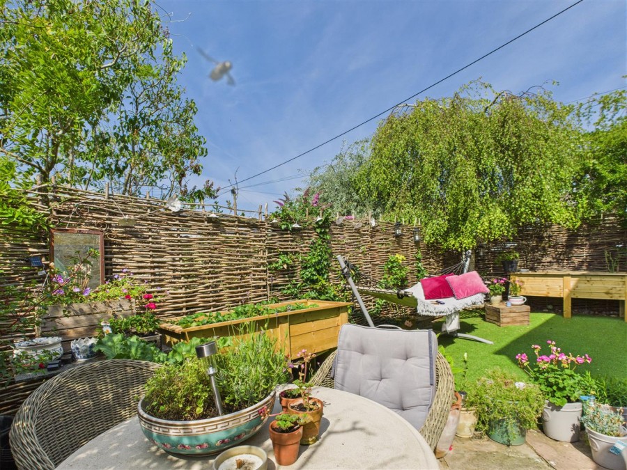 Images for Daisy Cottage, Church Lane, Thornton-Le-Dale, Pickering, North Yorkshire YO18 7QL
