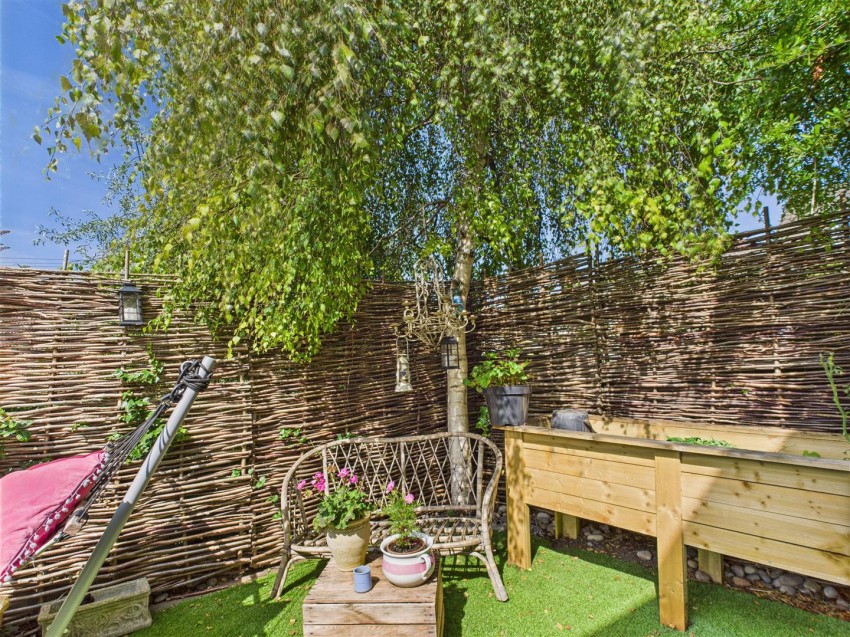 Images for Daisy Cottage, Church Lane, Thornton-Le-Dale, Pickering, North Yorkshire YO18 7QL