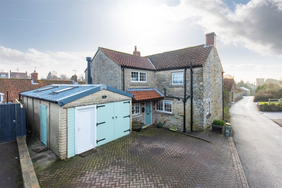 Images for Daisy Cottage, Church Lane, Thornton-Le-Dale, Pickering, North Yorkshire YO18 7QL