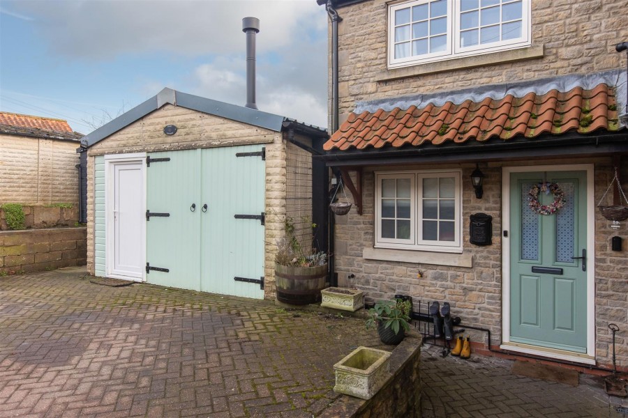Images for Daisy Cottage, Church Lane, Thornton-Le-Dale, Pickering, North Yorkshire YO18 7QL