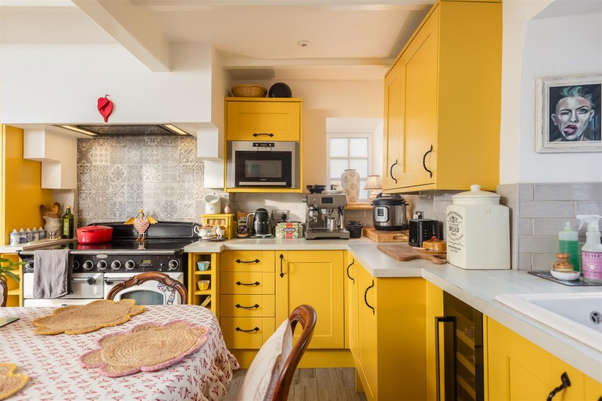 Images for Daisy Cottage, Church Lane, Thornton-Le-Dale, Pickering, North Yorkshire YO18 7QL