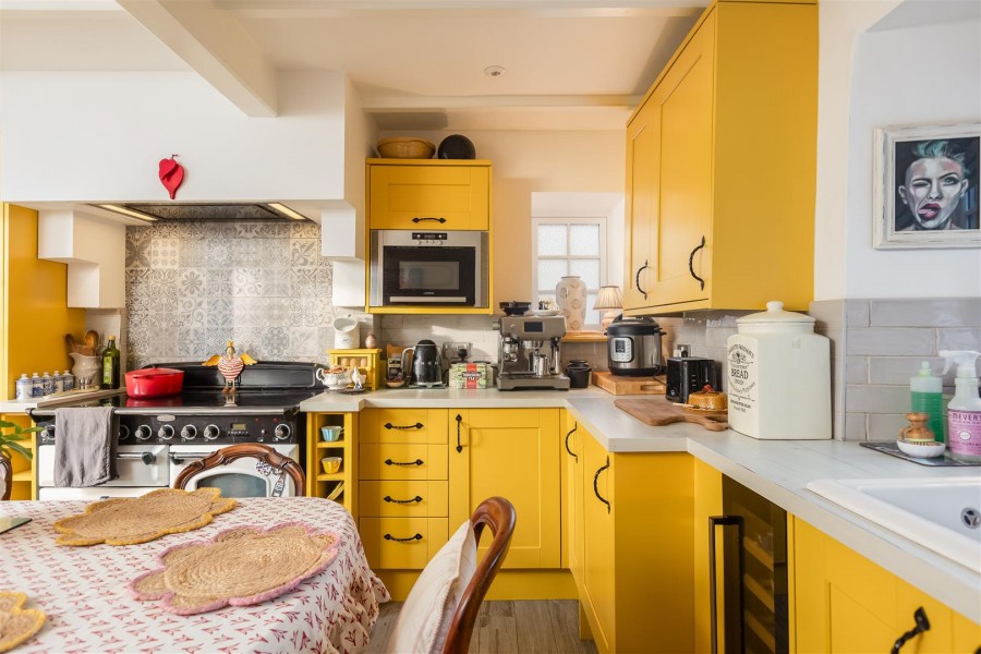Images for Daisy Cottage, Church Lane, Thornton-Le-Dale, Pickering, North Yorkshire YO18 7QL