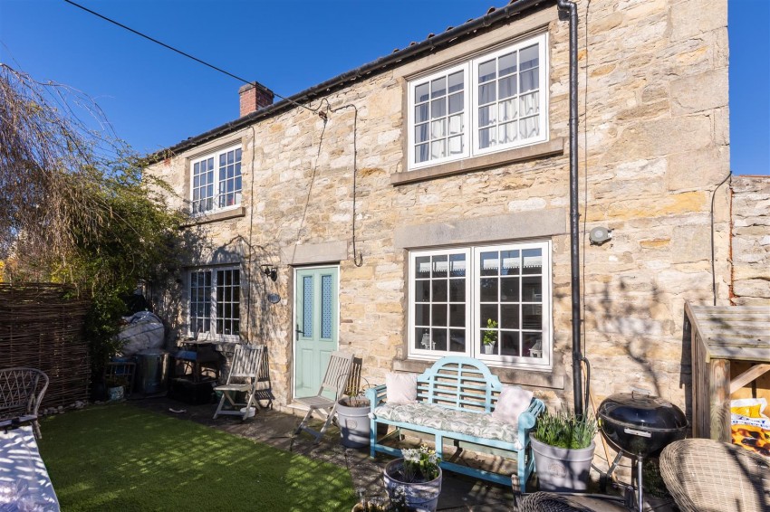 Images for Daisy Cottage, Church Lane, Thornton-Le-Dale, Pickering, North Yorkshire YO18 7QL