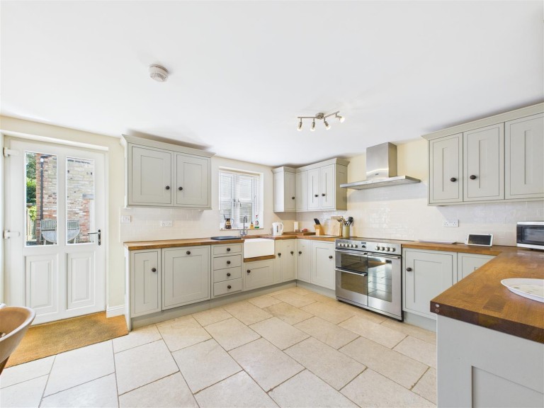View Full Details for 2 Post Box Cotage, Butterwick, Malton, North Yorkshire, YO17 6PS