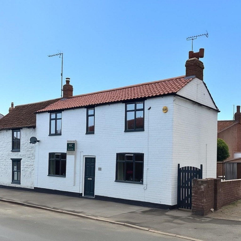 View Full Details for 35 Station Road, Middleton On The Wolds, Driffield, YO25 9UQ