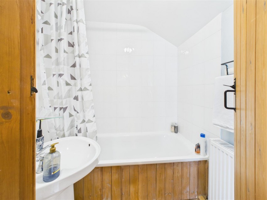 Images for 35 Station Road, Middleton On The Wolds, Driffield, YO25 9UQ