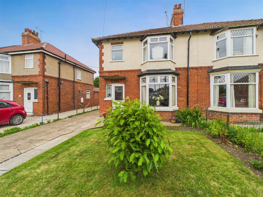 Images for 40 Manorfield Road, Driffield, YO25 5JE