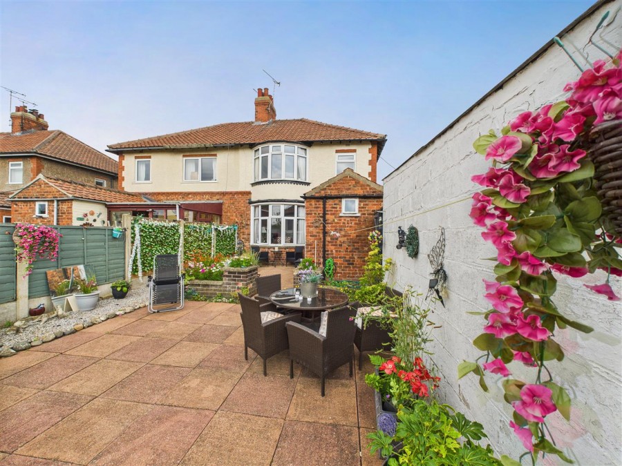 Images for 40 Manorfield Road, Driffield, YO25 5JE