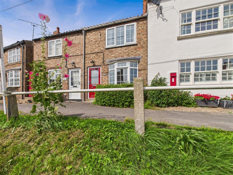 Images for Cobblestones Cottage, Church End, Sheriff Hutton, YO60 6SY