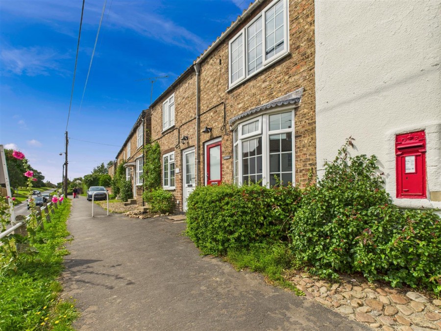 Images for Cobblestones Cottage, Church End, Sheriff Hutton, YO60 6SY