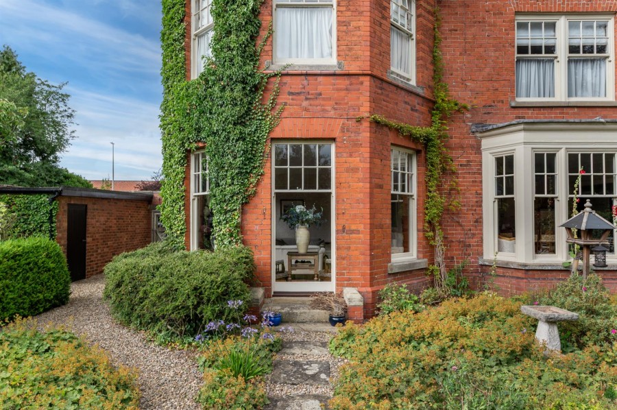 Images for Middlecave Lodge, 73 Middlecave Road, Malton, YO17 7NQ