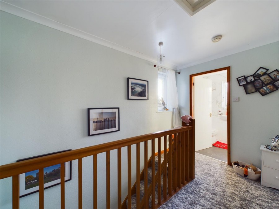 Images for 5 Eastfield Close, North Frodingham, Driffield, YO25 8ND