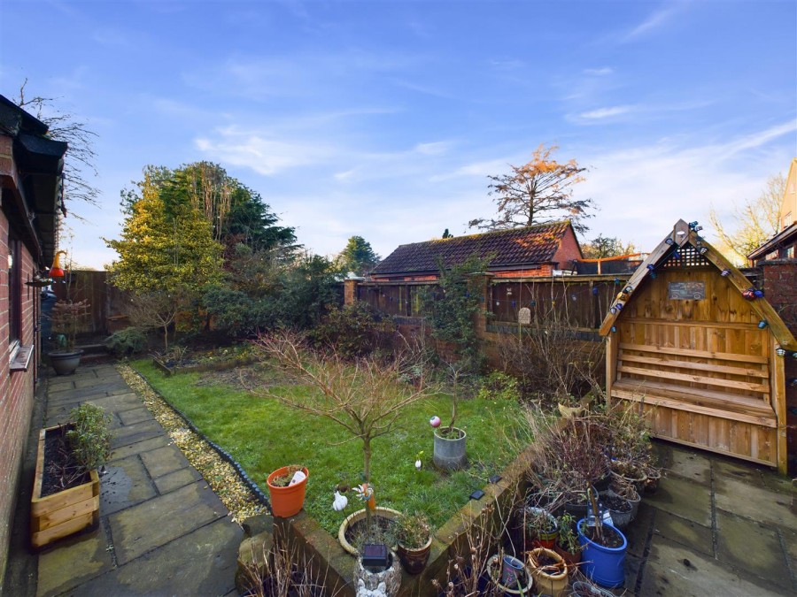 Images for 5 Eastfield Close, North Frodingham, Driffield, YO25 8ND