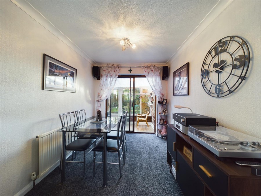 Images for 5 Eastfield Close, North Frodingham, Driffield, YO25 8ND