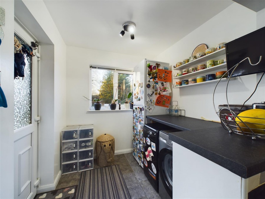 Images for 5 Eastfield Close, North Frodingham, Driffield, YO25 8ND