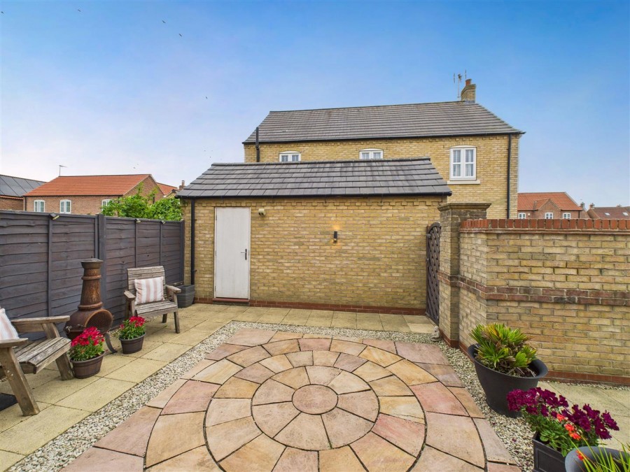 Images for 15 Nunings Way, Nafferton, Driffield, YO25 4HL