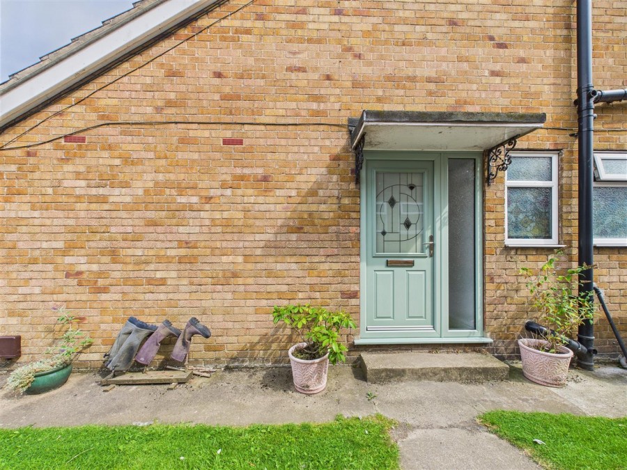 Images for 21, The Rise Thornton-Le-Dale, YO18 7TG