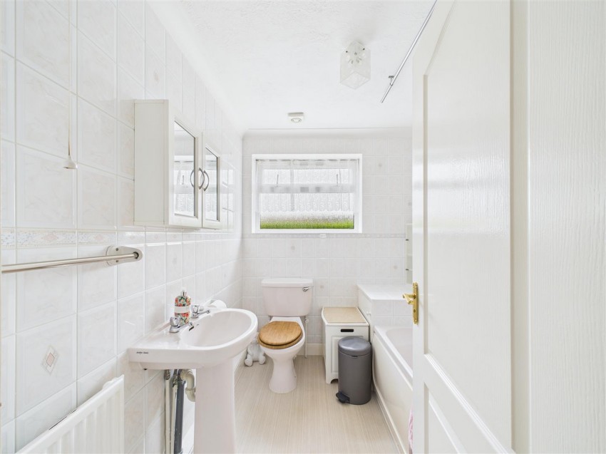 Images for 3 Langley Garth, Driffield, YO25 5NP