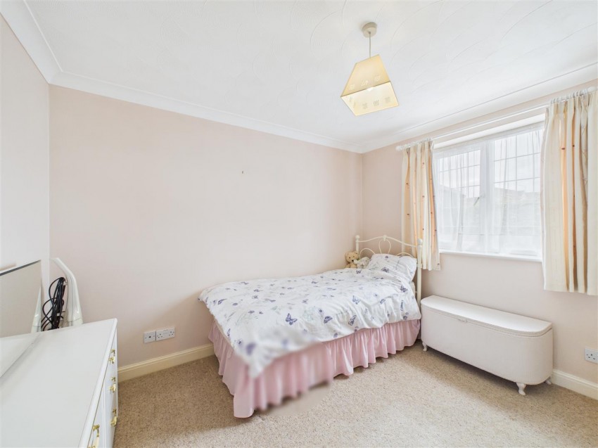 Images for 3 Langley Garth, Driffield, YO25 5NP