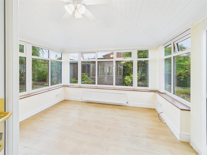 Images for 54 Park Avenue, Driffield, YO25 5EJ