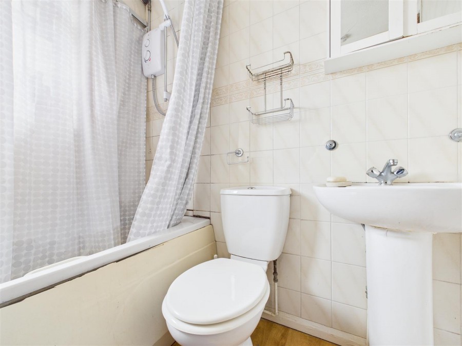 Images for 71 Long Meadows, Rillington, YO17 8LY