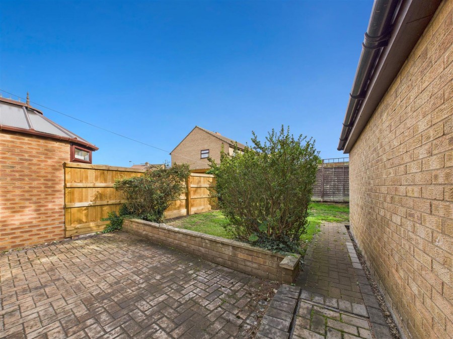 Images for 71 Long Meadows, Rillington, YO17 8LY