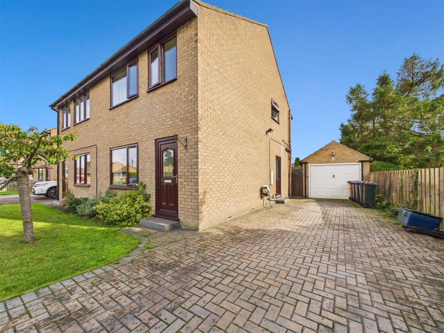 Images for 71 Long Meadows, Rillington, YO17 8LY