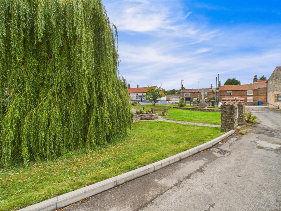 Images for Fair Haven, Cattle Bank View, Langtoft, Driffield, YO25 3TE