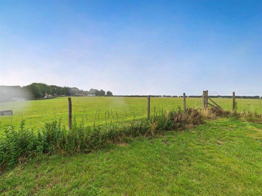 Images for 1 East End, Garton-On-The-Wolds, Driffield, YO25 3EP